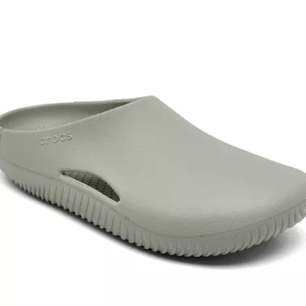 Crocs Unisex LiteRide Clog Slip-On in Light Gray Size M-5, W-7